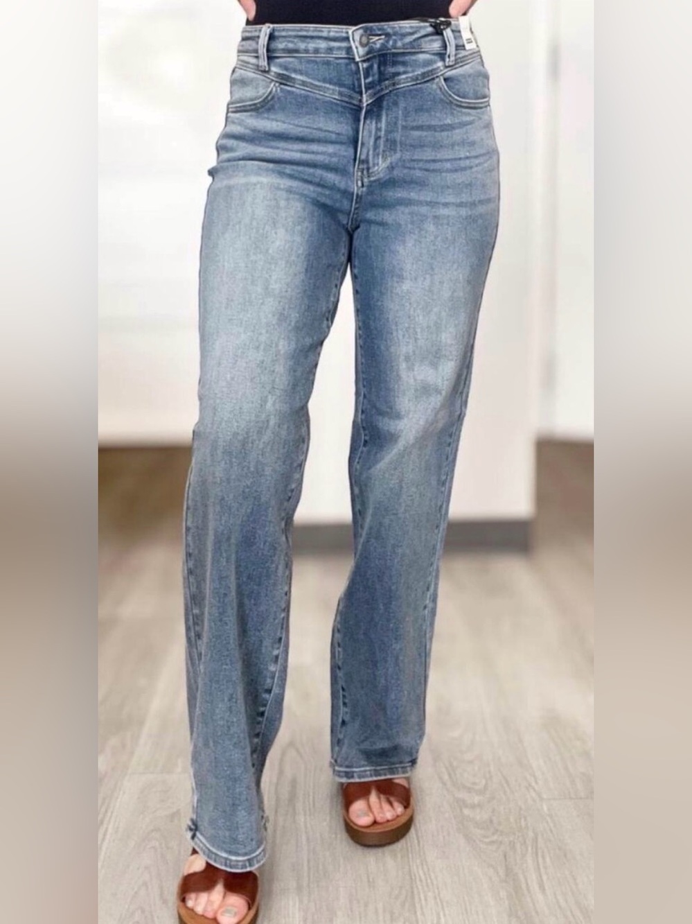 Women’s Judy Blue High Waist Front Yoke Retro Wide Leg Denim Jeans 1/25